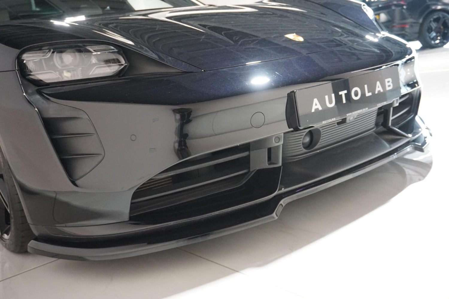 Used Porsche Taycan 2020 for sale - 77559505: Photo 74