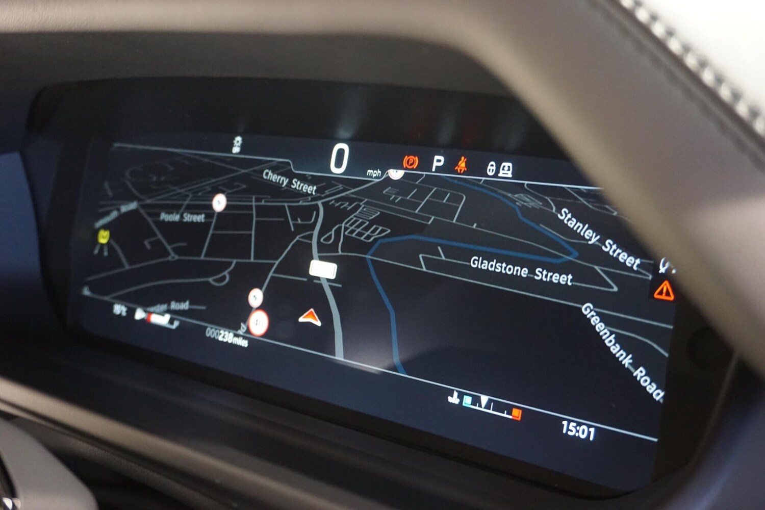 Used Land Rover Defender 110 for sale - 76913162: Photo 17