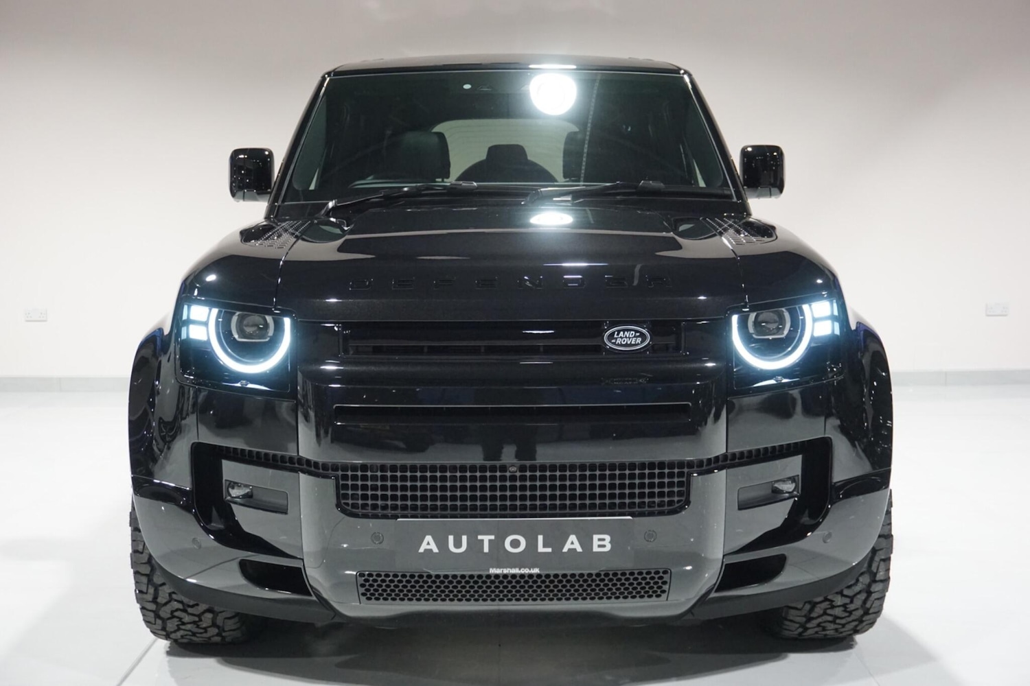 Used Land Rover Defender 110 for sale - 76913162: Photo 25