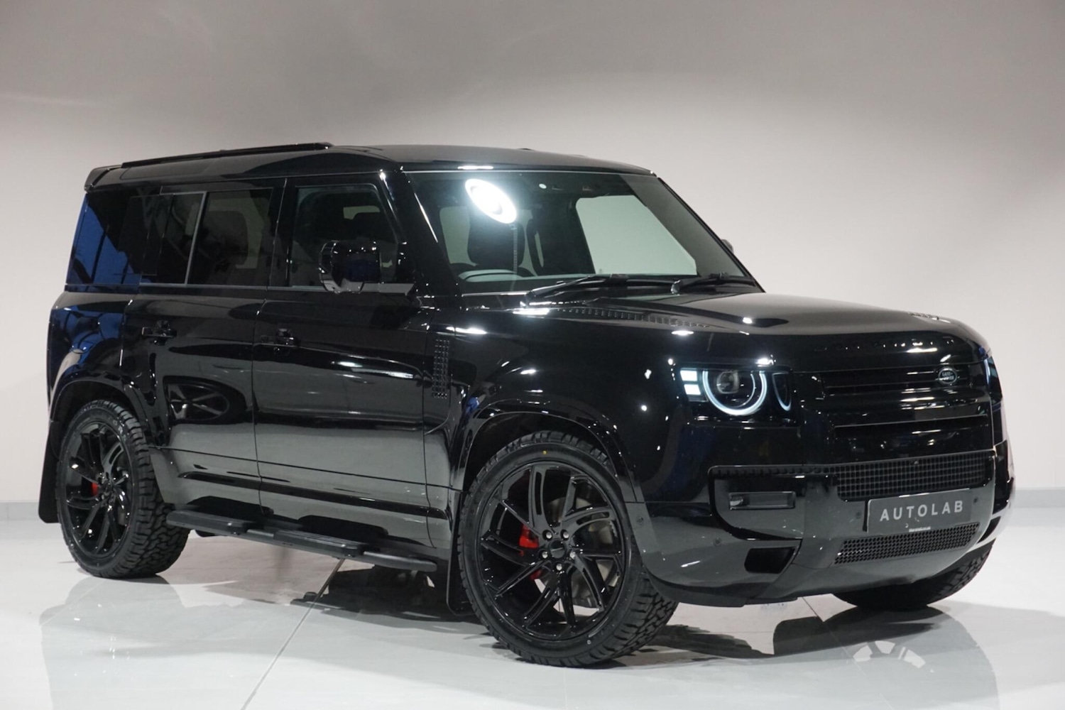 Used Land Rover Defender 110 for sale - 76913162: Photo 39