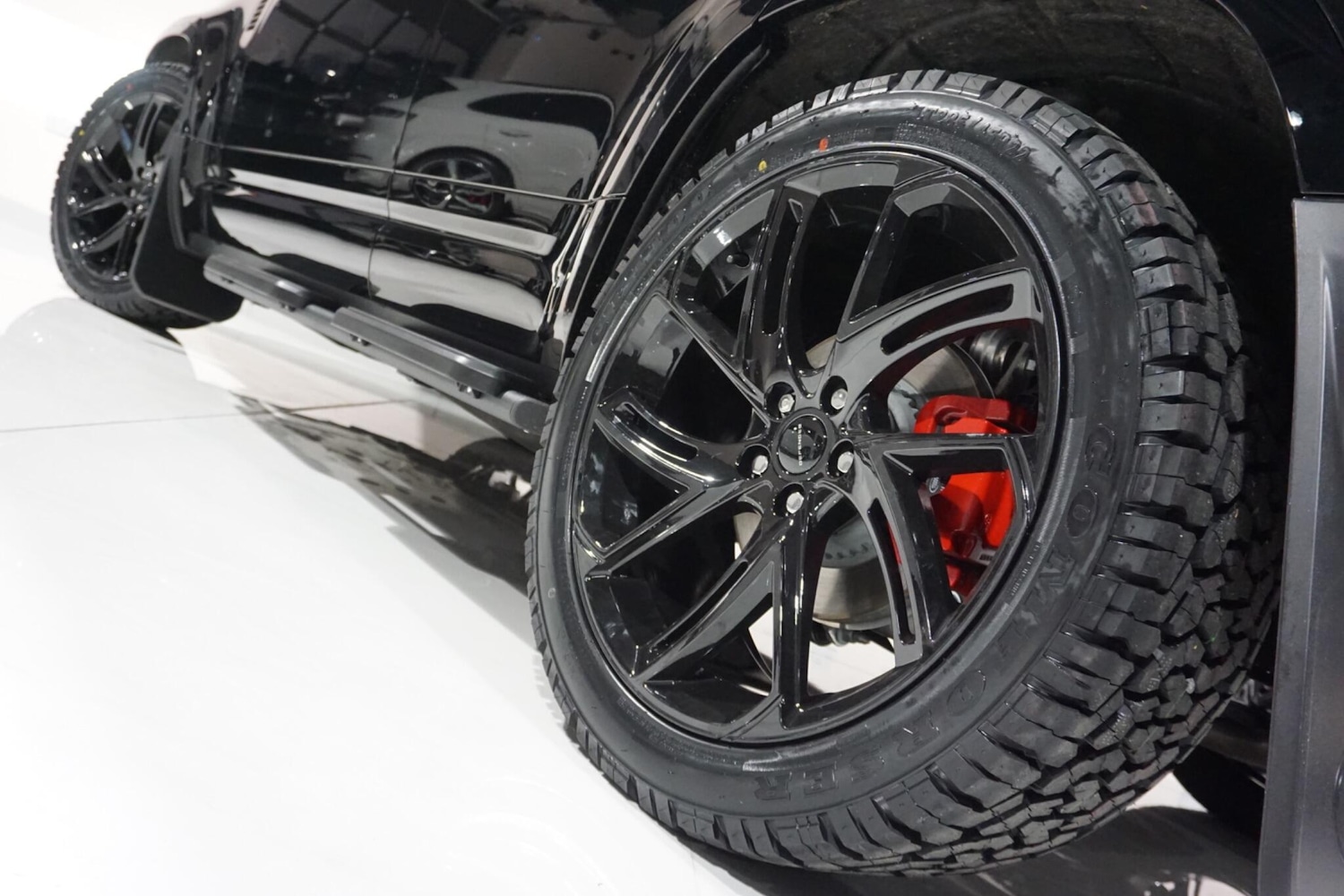 Used Land Rover Defender 110 for sale - 76913162: Photo 53