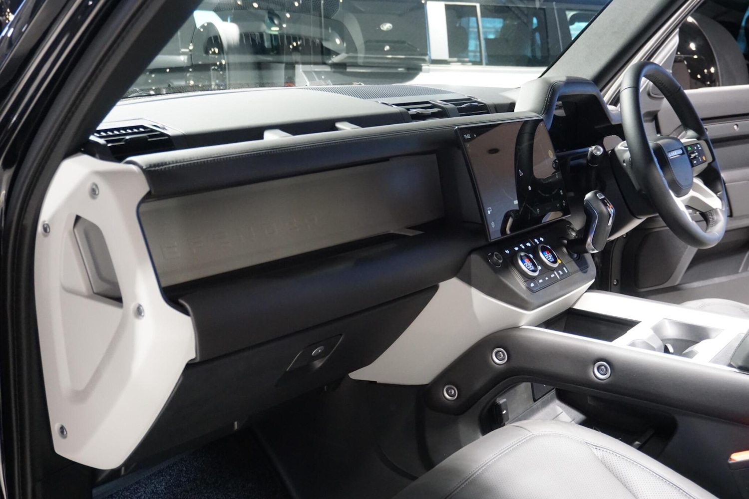 Used Land Rover Defender 110 for sale - 76913162: Photo 55