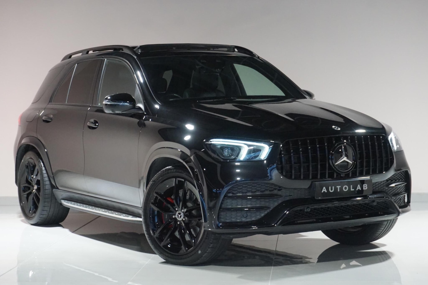 Used Mercedes-Benz GLE 2023 for sale - 76975885: Photo 1