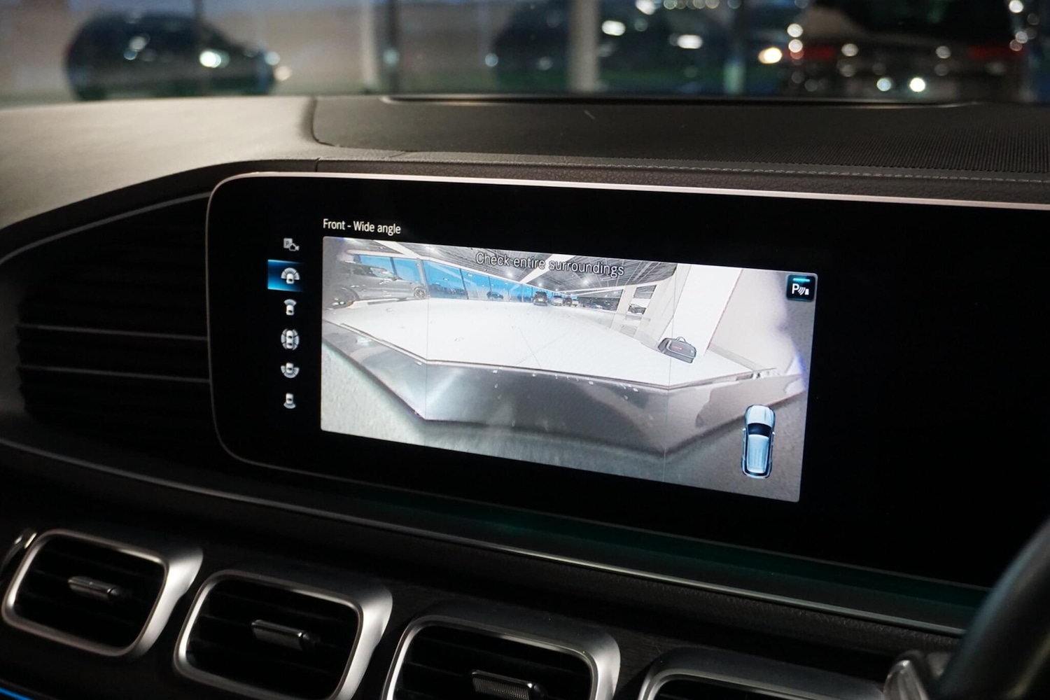 Used Mercedes-Benz GLE 2023 for sale - 76975885: Photo 64