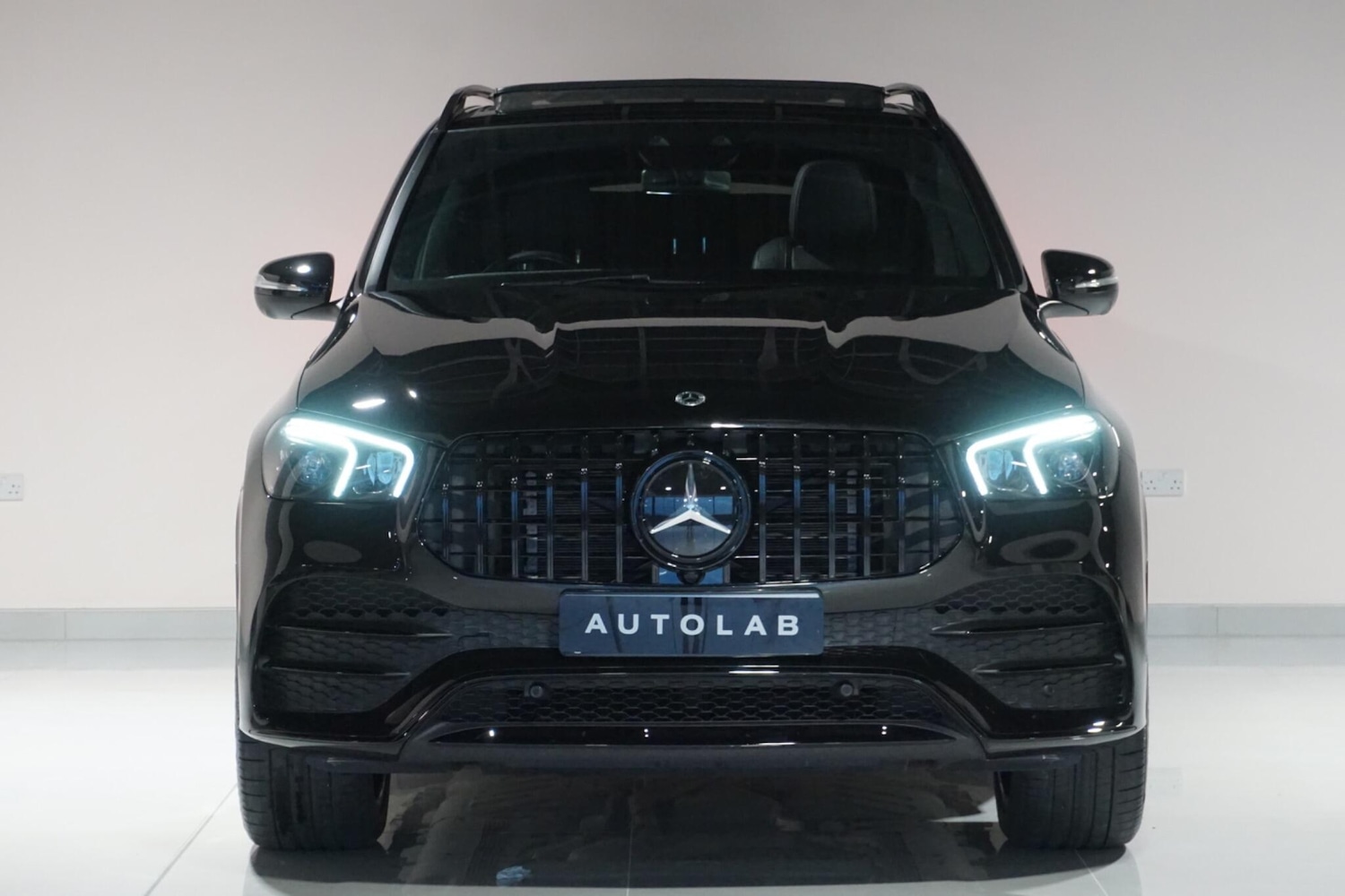 Used Mercedes-Benz GLE 2023 for sale - 76975885: Photo 7