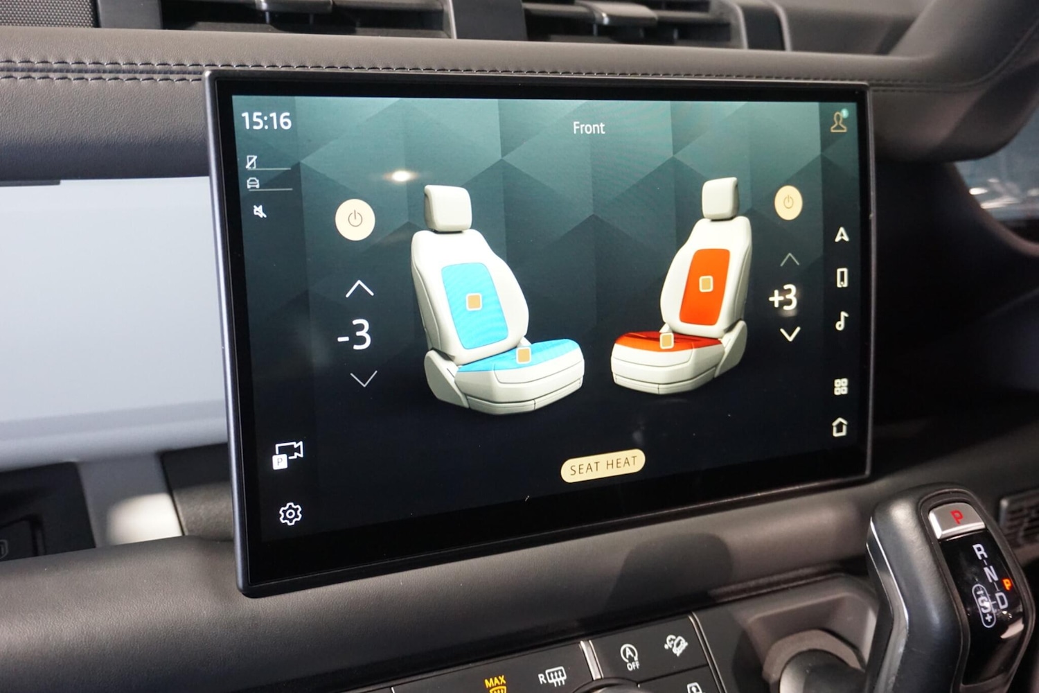 Used Land Rover Defender 90 for sale - 78170786: Photo 17