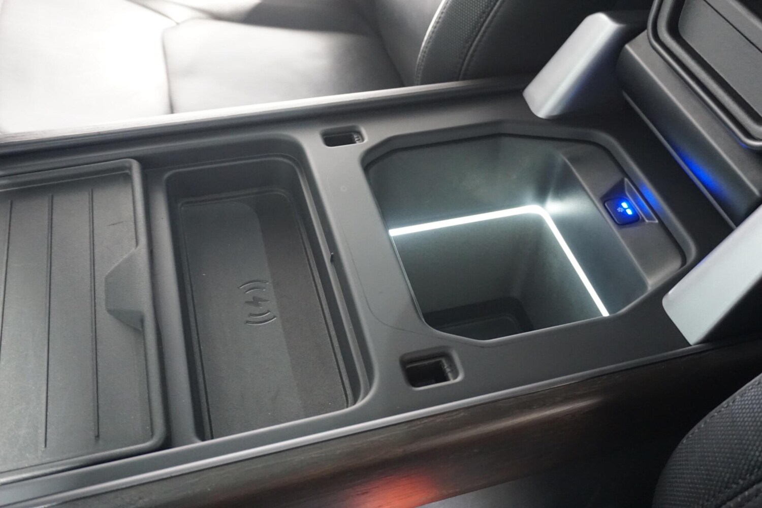 Used Land Rover Defender 90 for sale - 78170786: Photo 19