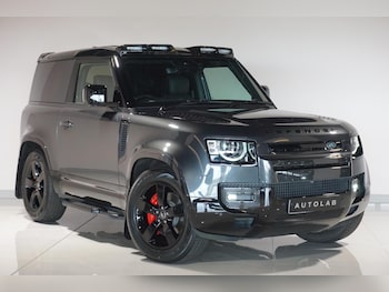 Used Land Rover Defender 90 2024 for sale - 78170786: Photo