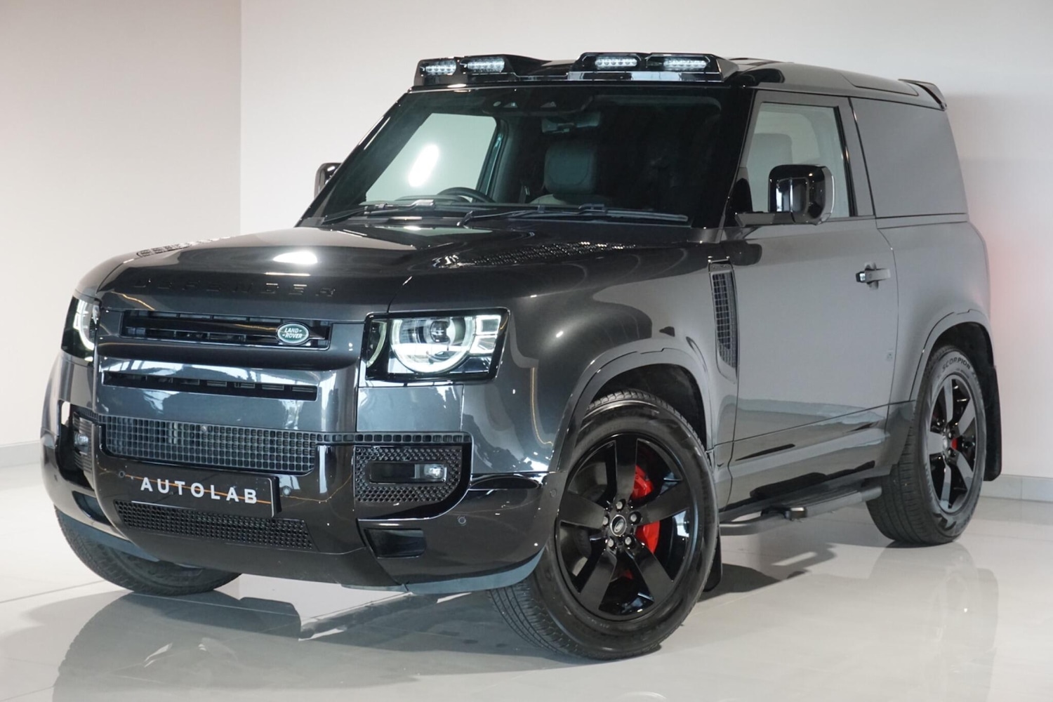 Used Land Rover Defender 90 for sale - 78170786: Photo 21