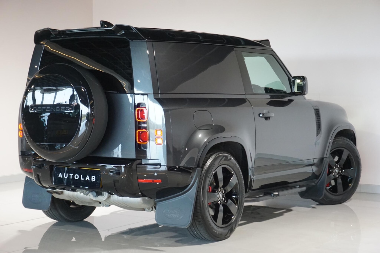 Used Land Rover Defender 90 for sale - 78170786: Photo 22