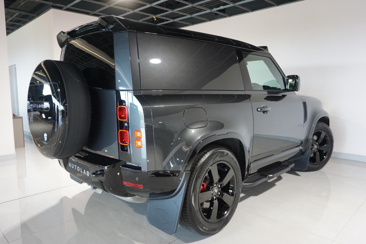 Used Land Rover Defender 90 for sale - 78170786: Photo 28