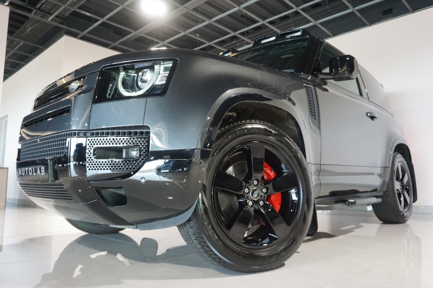 Used Land Rover Defender 90 for sale - 78170786: Photo 31