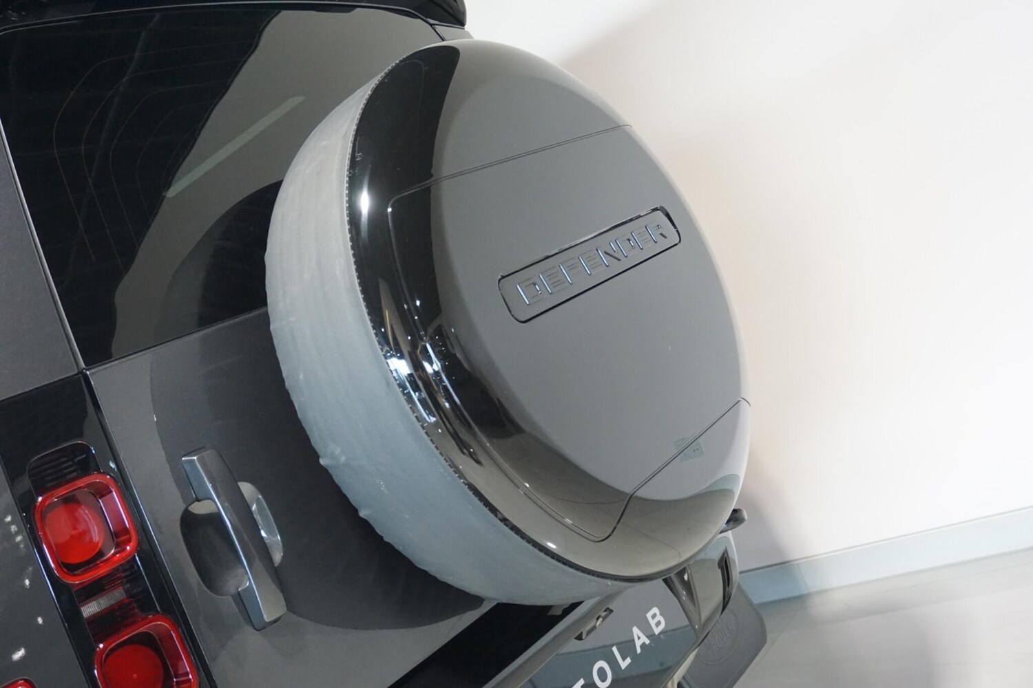 Used Land Rover Defender 90 for sale - 78170786: Photo 69