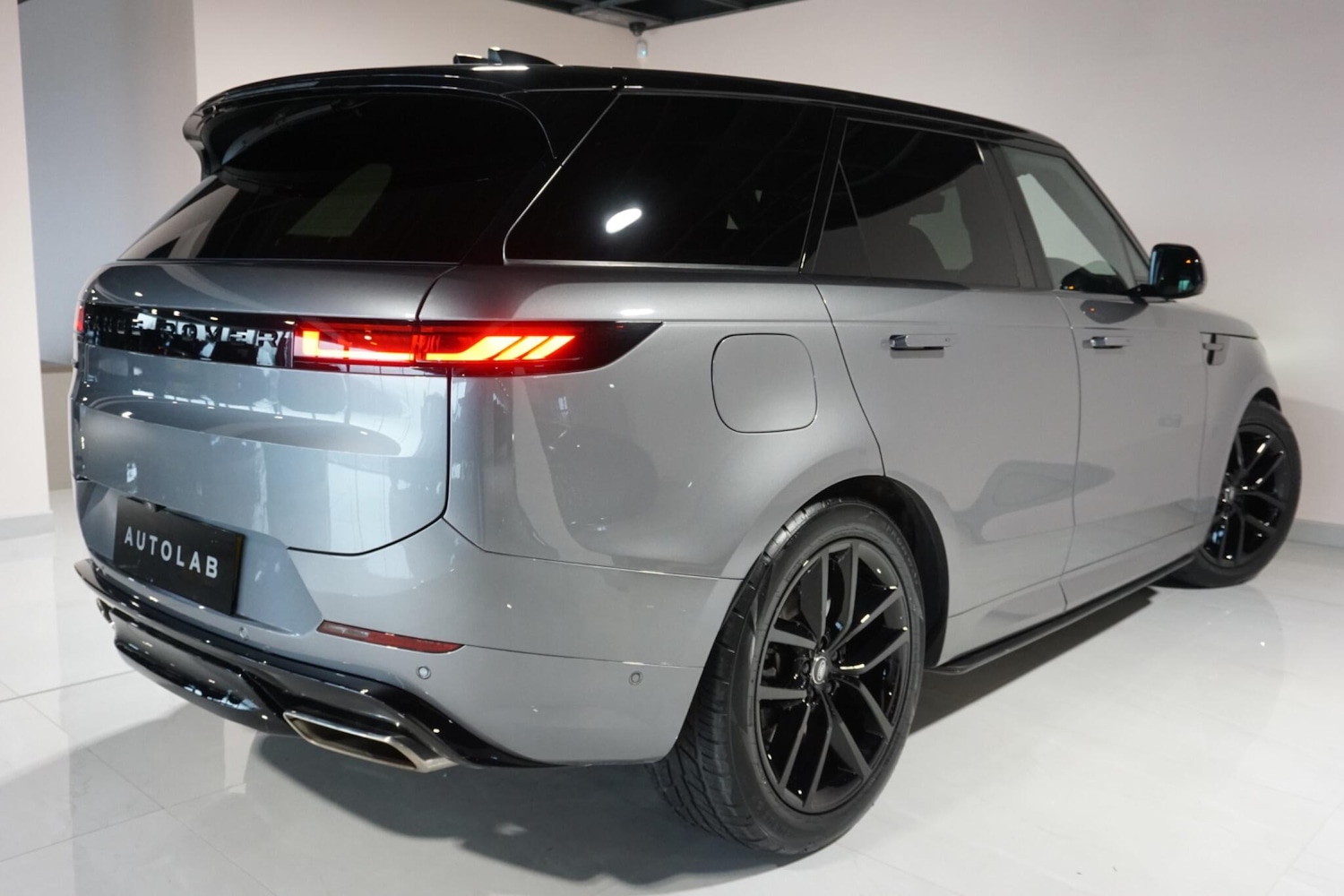 Used Land Rover Range Rover Sport 2023 for sale - 77254852: Photo 31