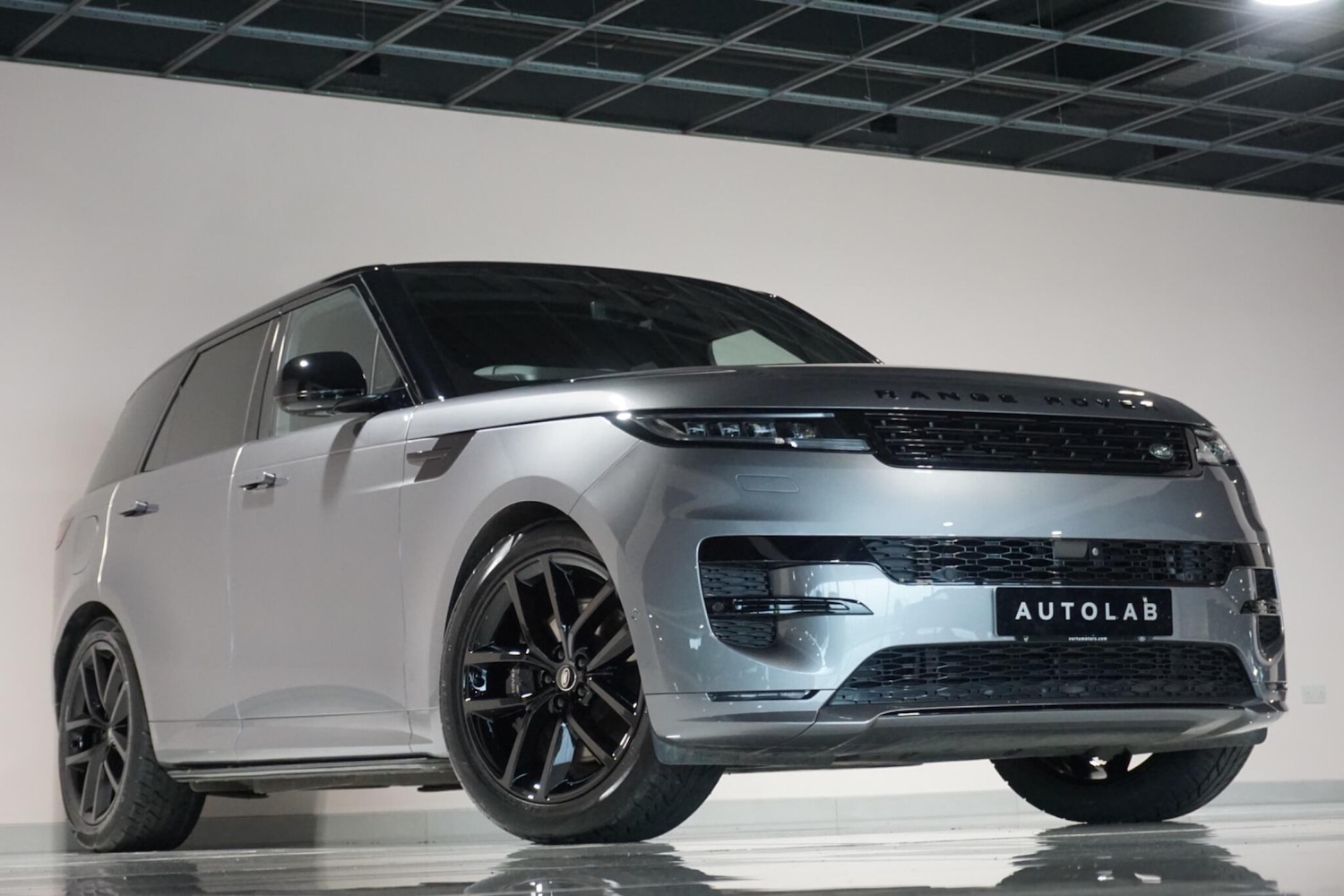 Used Land Rover Range Rover Sport 2023 for sale - 77254852: Photo 32