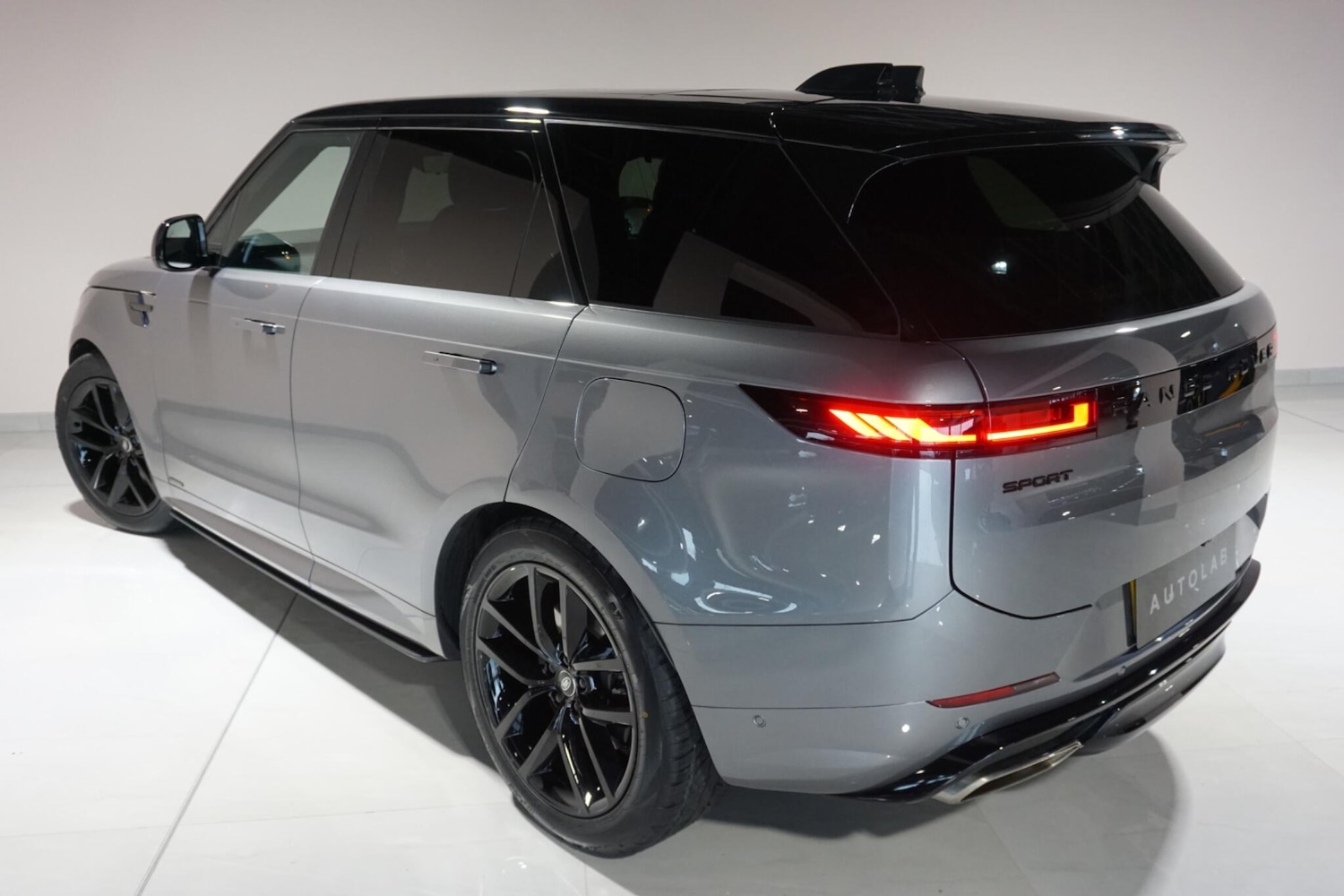 Used Land Rover Range Rover Sport 2023 for sale - 77254852: Photo 40