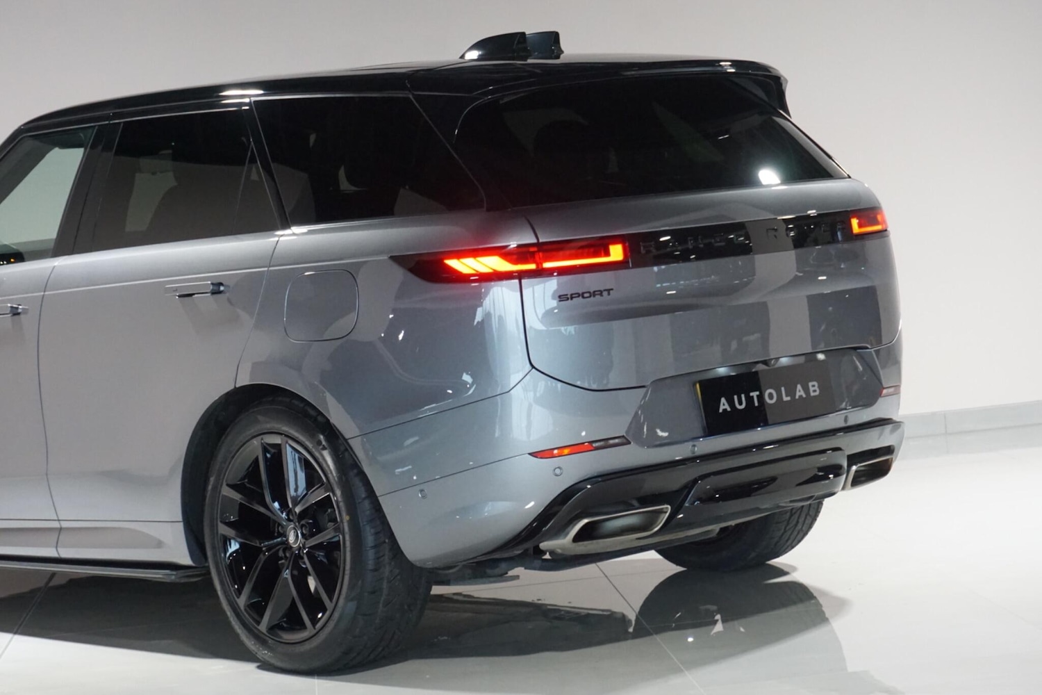 Used Land Rover Range Rover Sport 2023 for sale - 77254852: Photo 44