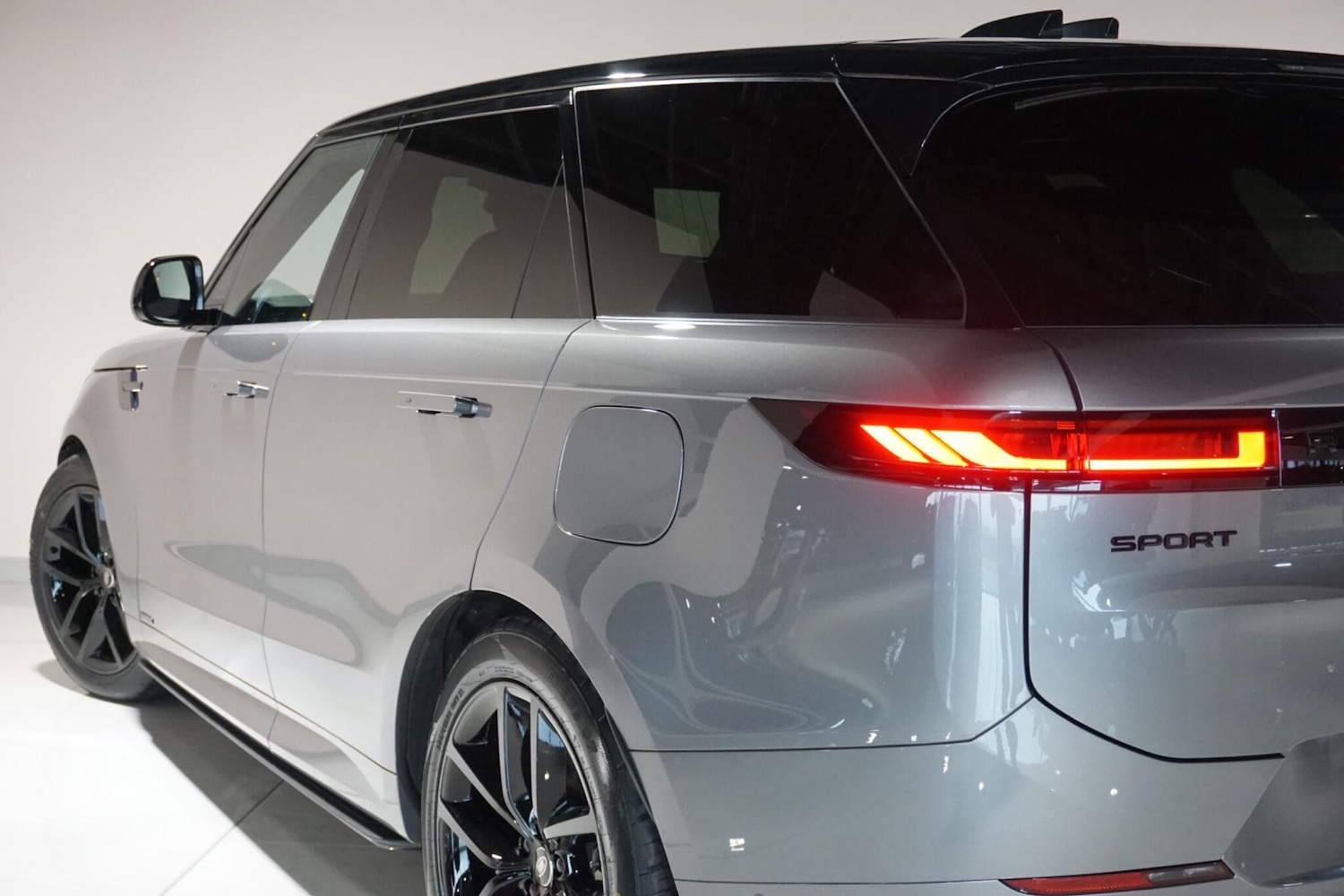 Used Land Rover Range Rover Sport 2023 for sale - 77254852: Photo 54