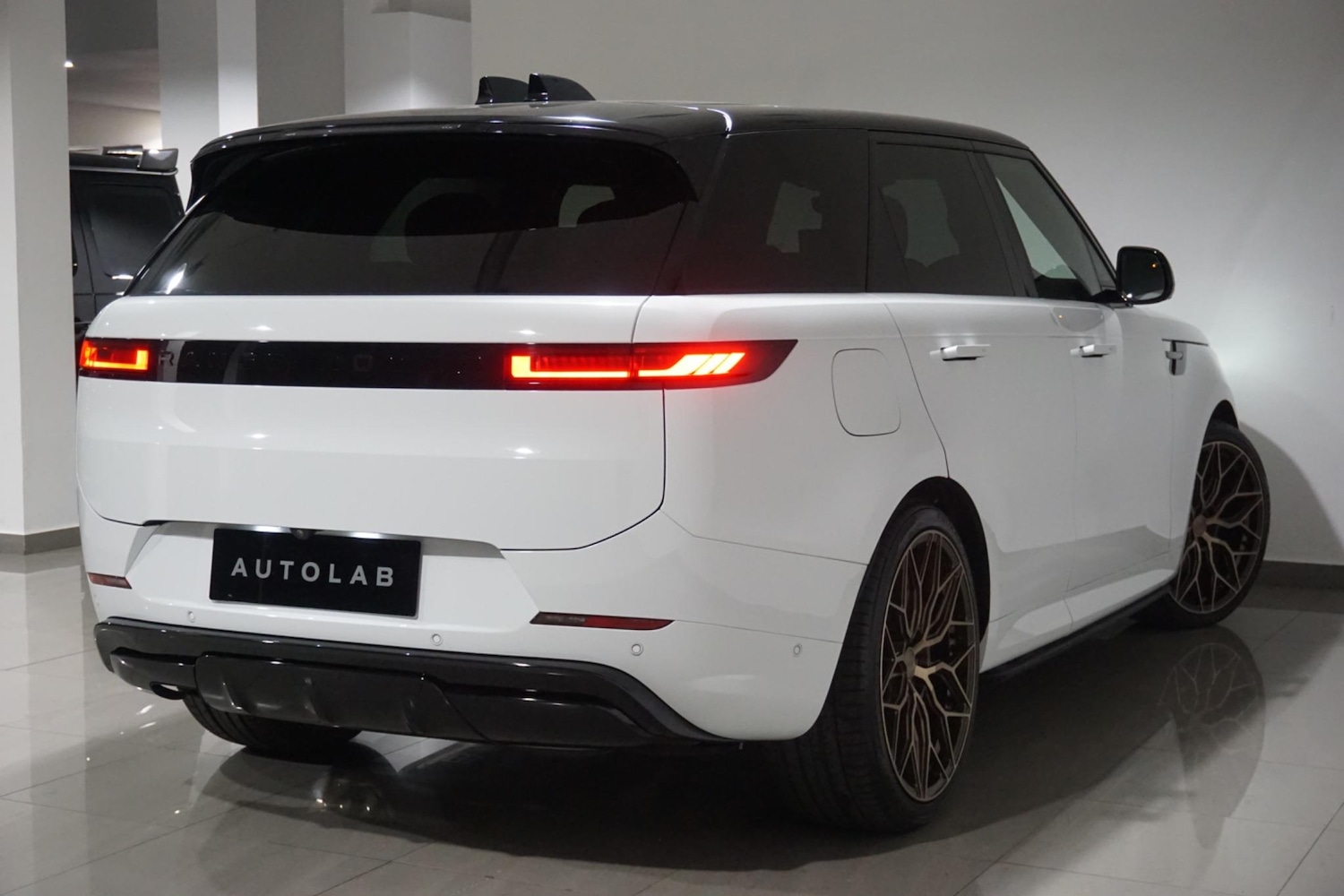 Used Land Rover Range Rover Sport for sale - 76476481: Photo 21