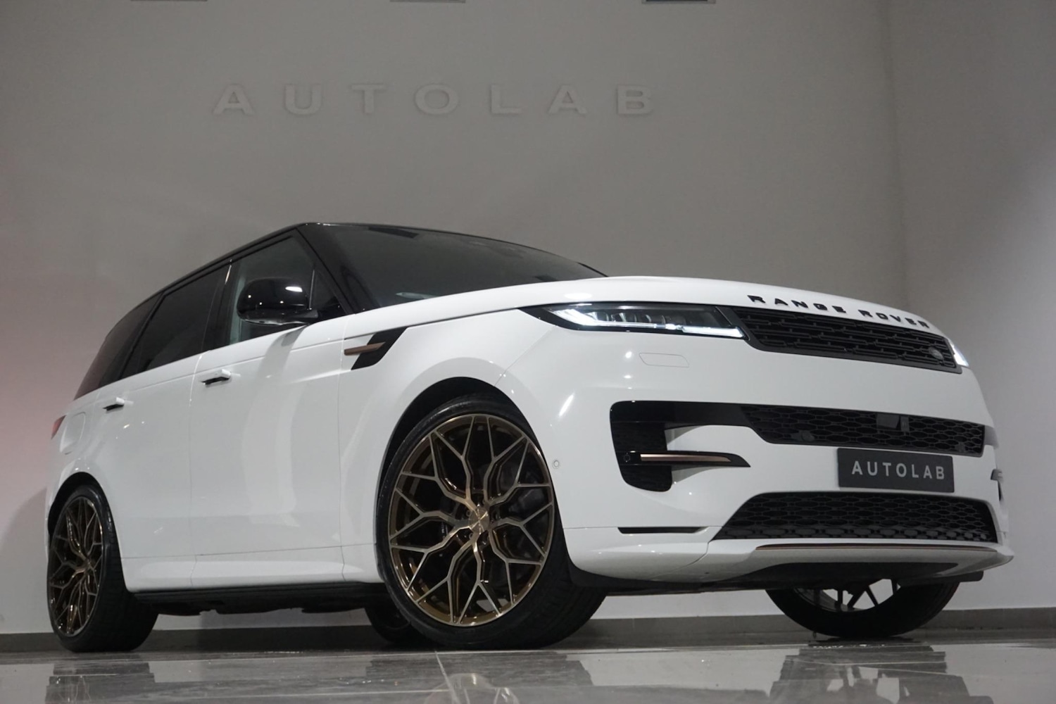 Used Land Rover Range Rover Sport for sale - 76476481: Photo 32