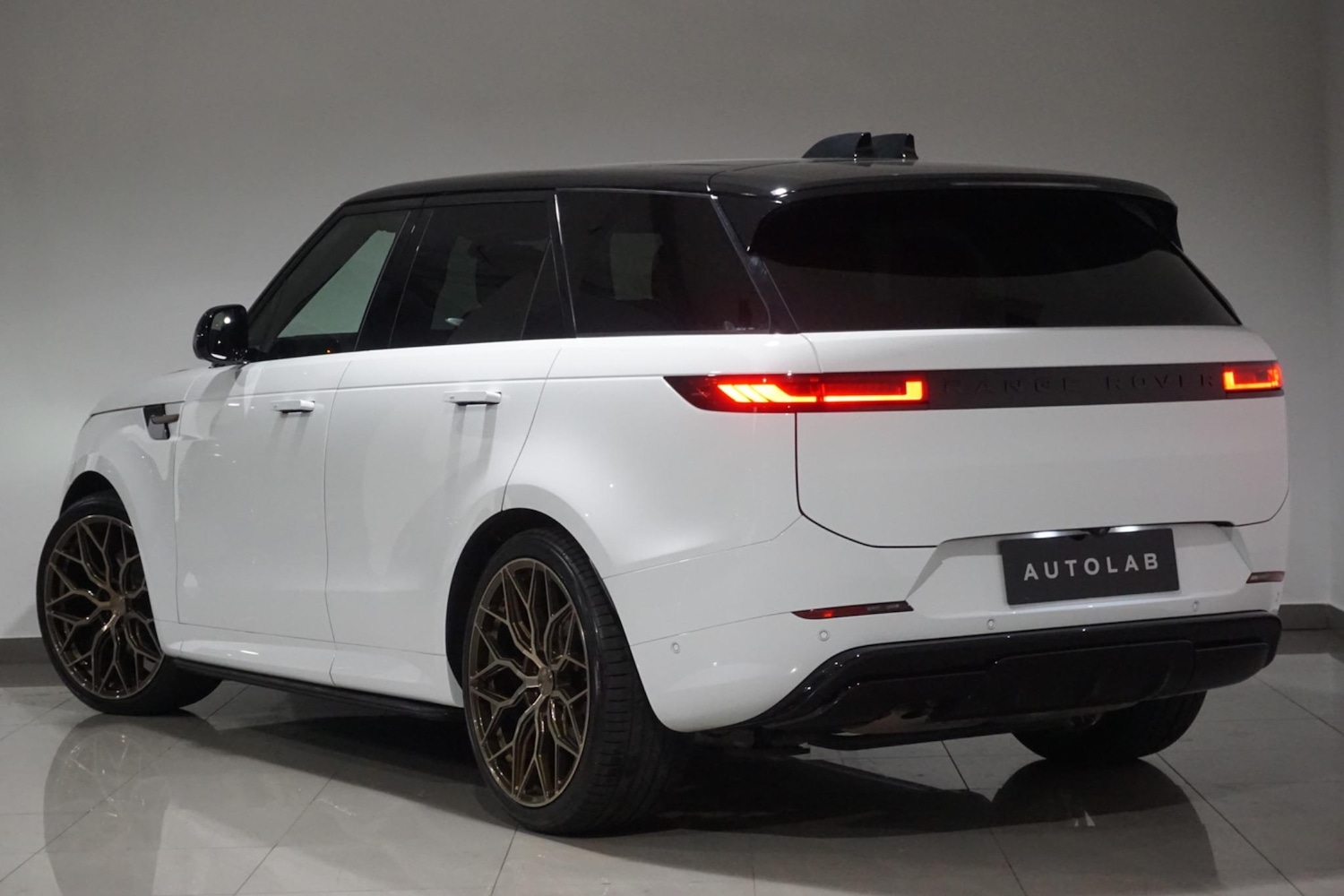 Used Land Rover Range Rover Sport for sale - 76476481: Photo 6