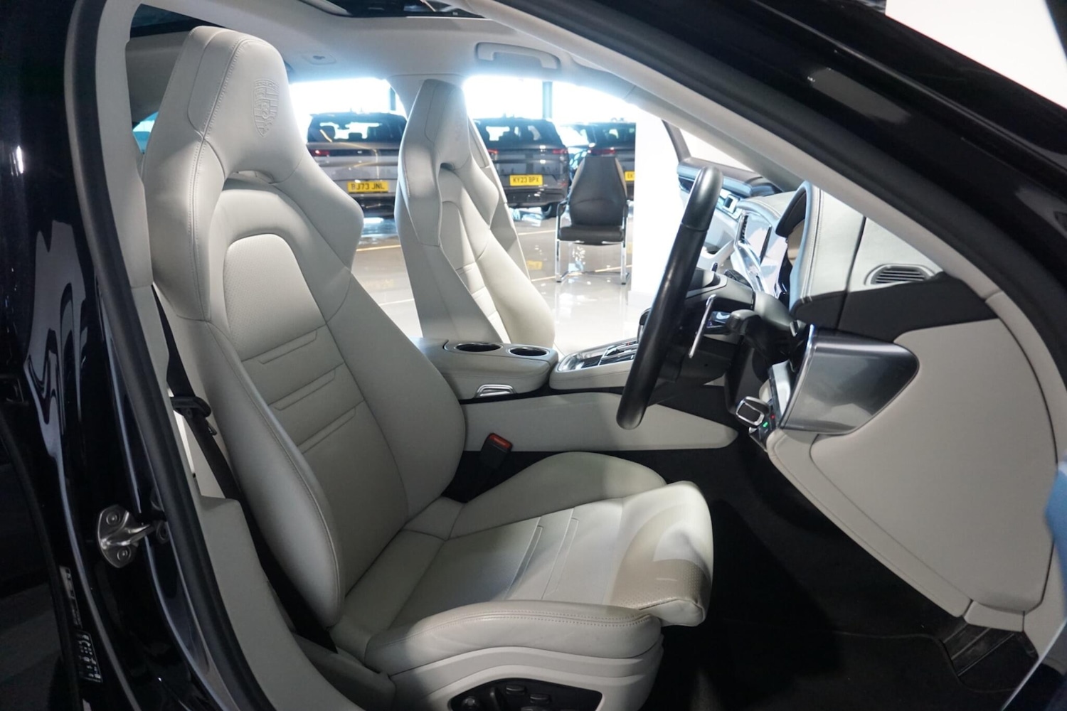 Used Porsche Panamera 2022 for sale - 77939710: Photo 12