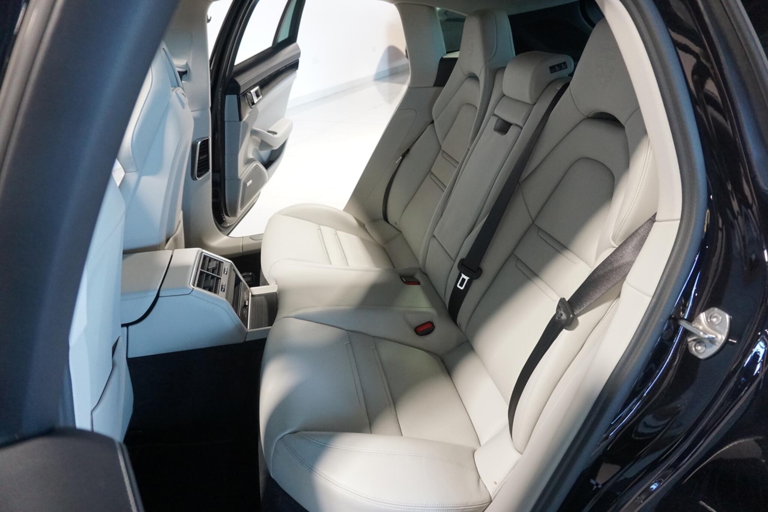 Used Porsche Panamera 2022 for sale - 77939710: Photo 14