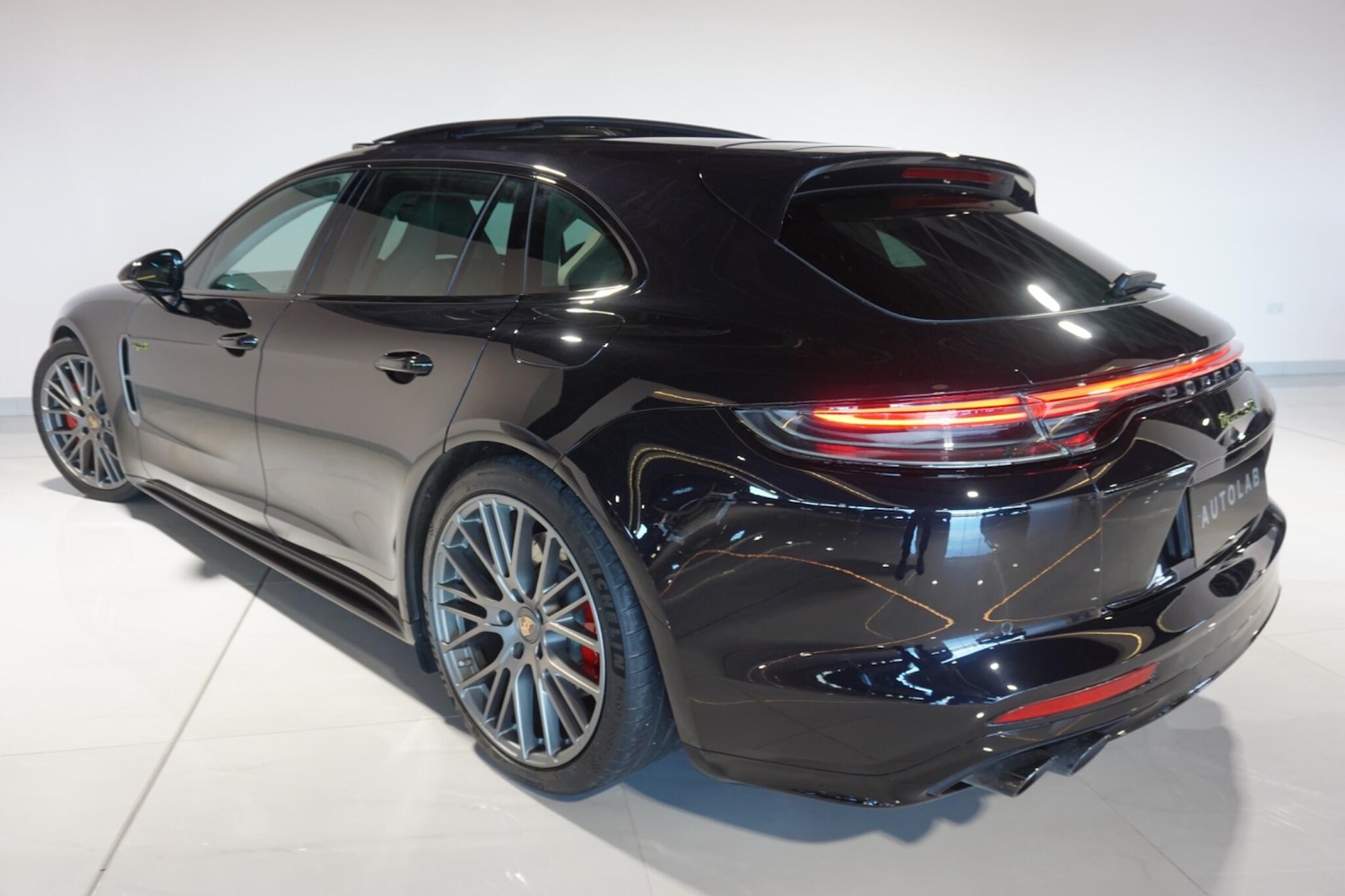 Used Porsche Panamera 2022 for sale - 77939710: Photo 25