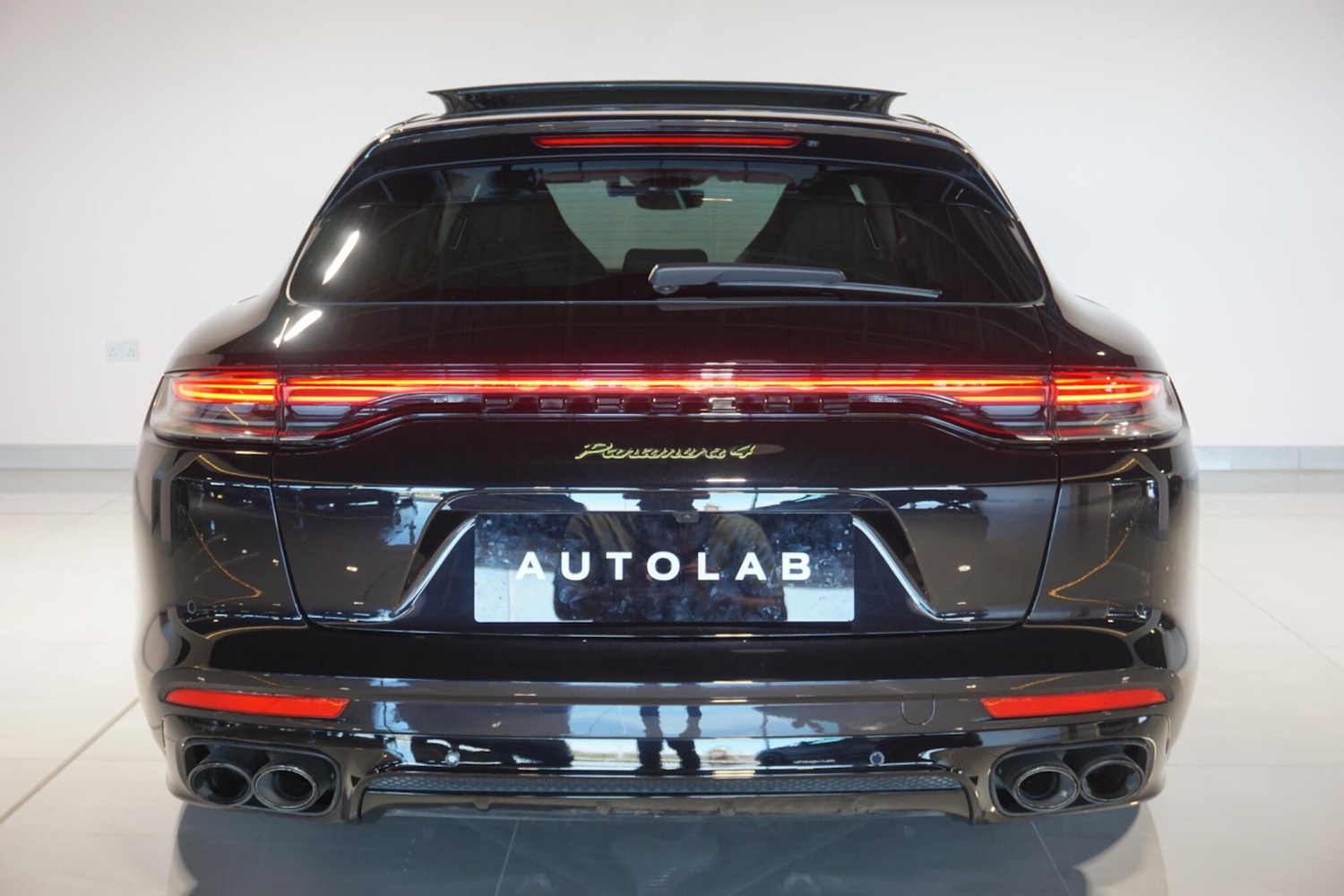 Used Porsche Panamera 2022 for sale - 77939710: Photo 26