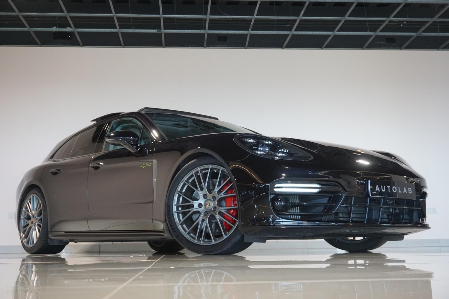 Used Porsche Panamera 2022 for sale - 77939710: Photo 32