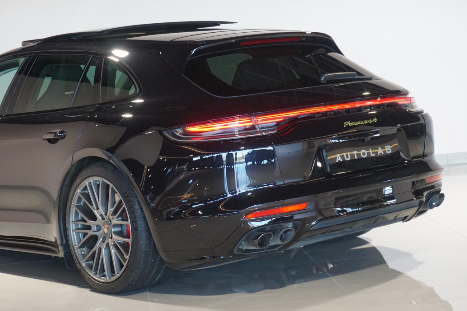 Used Porsche Panamera 2022 for sale - 77939710: Photo 40