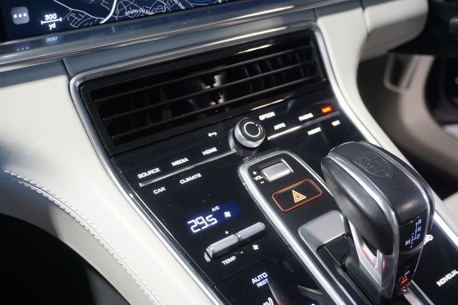 Used Porsche Panamera 2022 for sale - 77939710: Photo 66