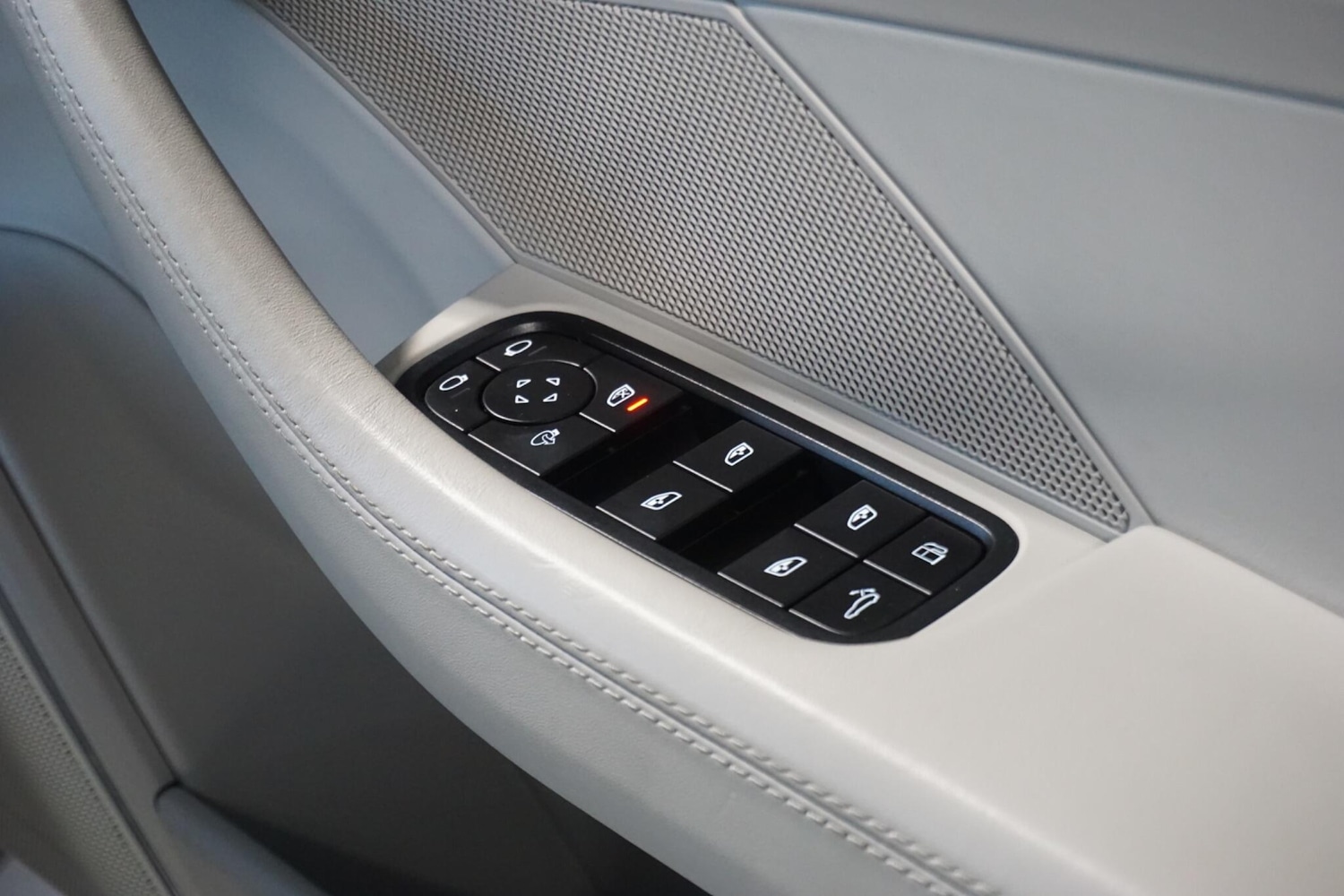 Used Porsche Panamera 2022 for sale - 77939710: Photo 69