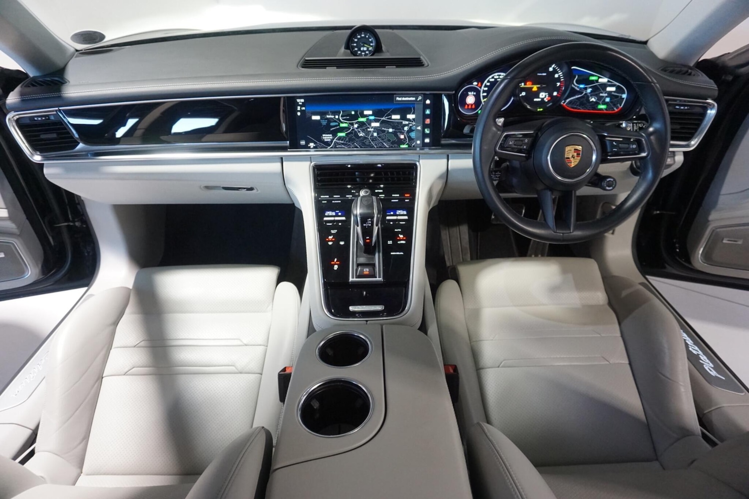 Used Porsche Panamera 2022 for sale - 77939710: Photo 9