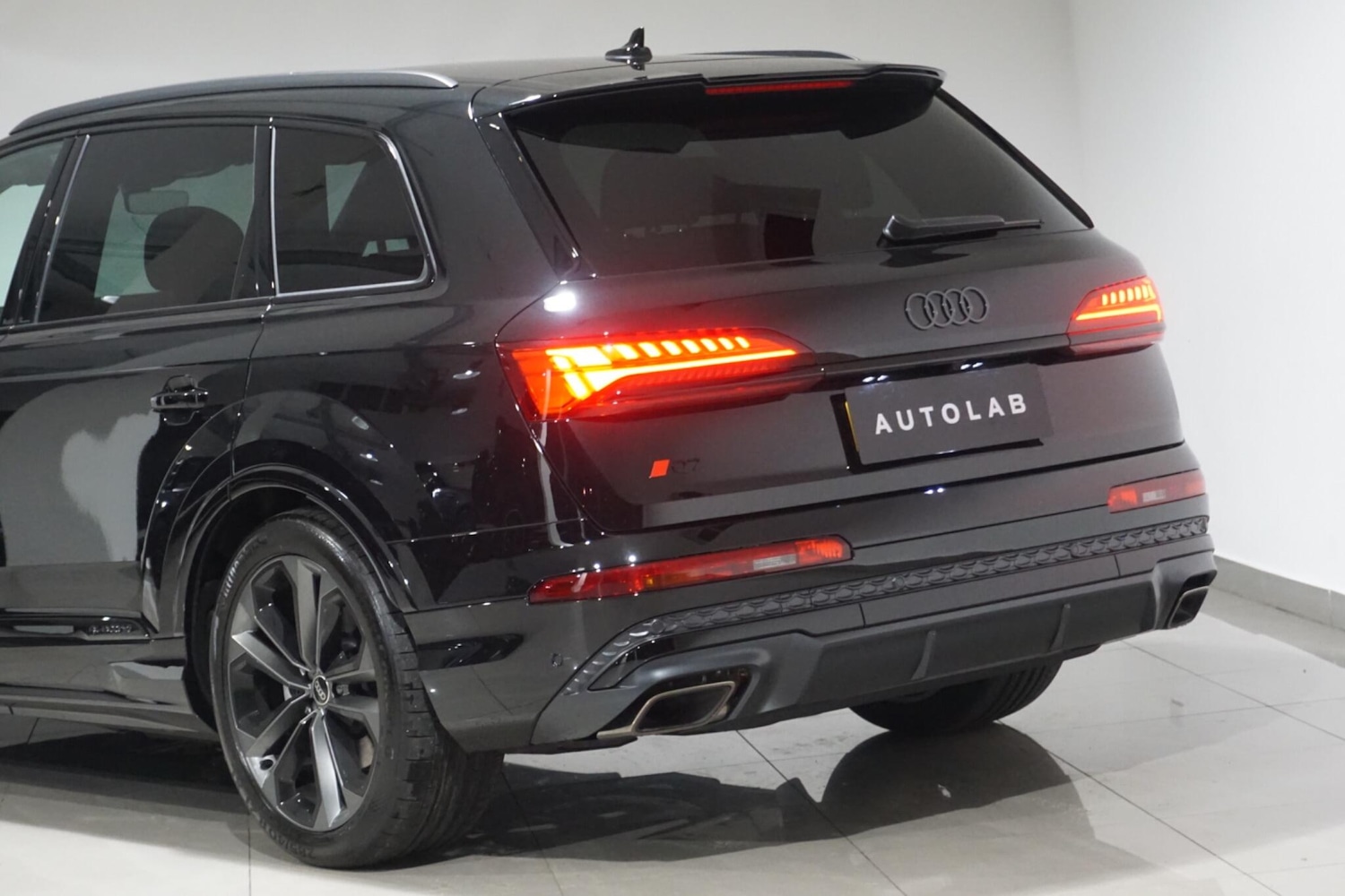 Used Audi Q7 2025 for sale - 77958011: Photo 41