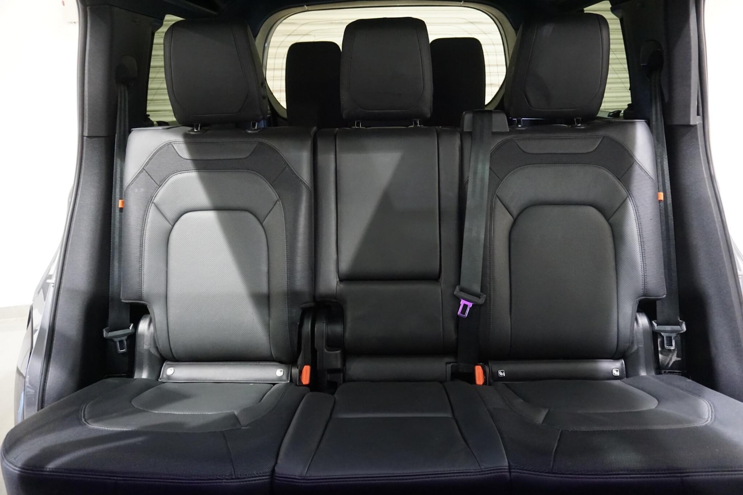 Used Land Rover Defender 110 for sale - 77053999: Photo 11