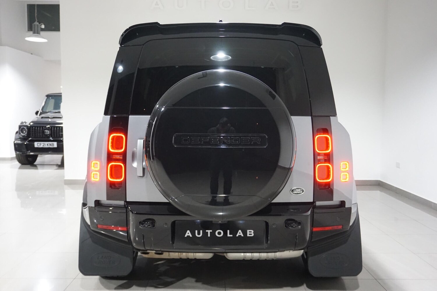 Used Land Rover Defender 110 for sale - 77053999: Photo 28