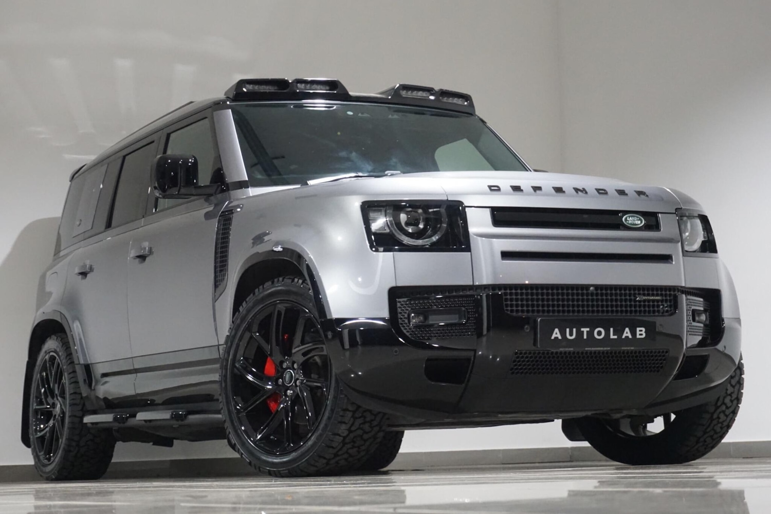 Used Land Rover Defender 110 for sale - 77053999: Photo 30