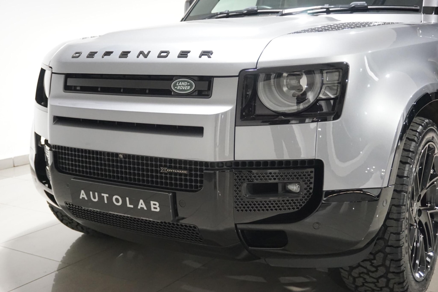 Used Land Rover Defender 110 for sale - 77053999: Photo 68