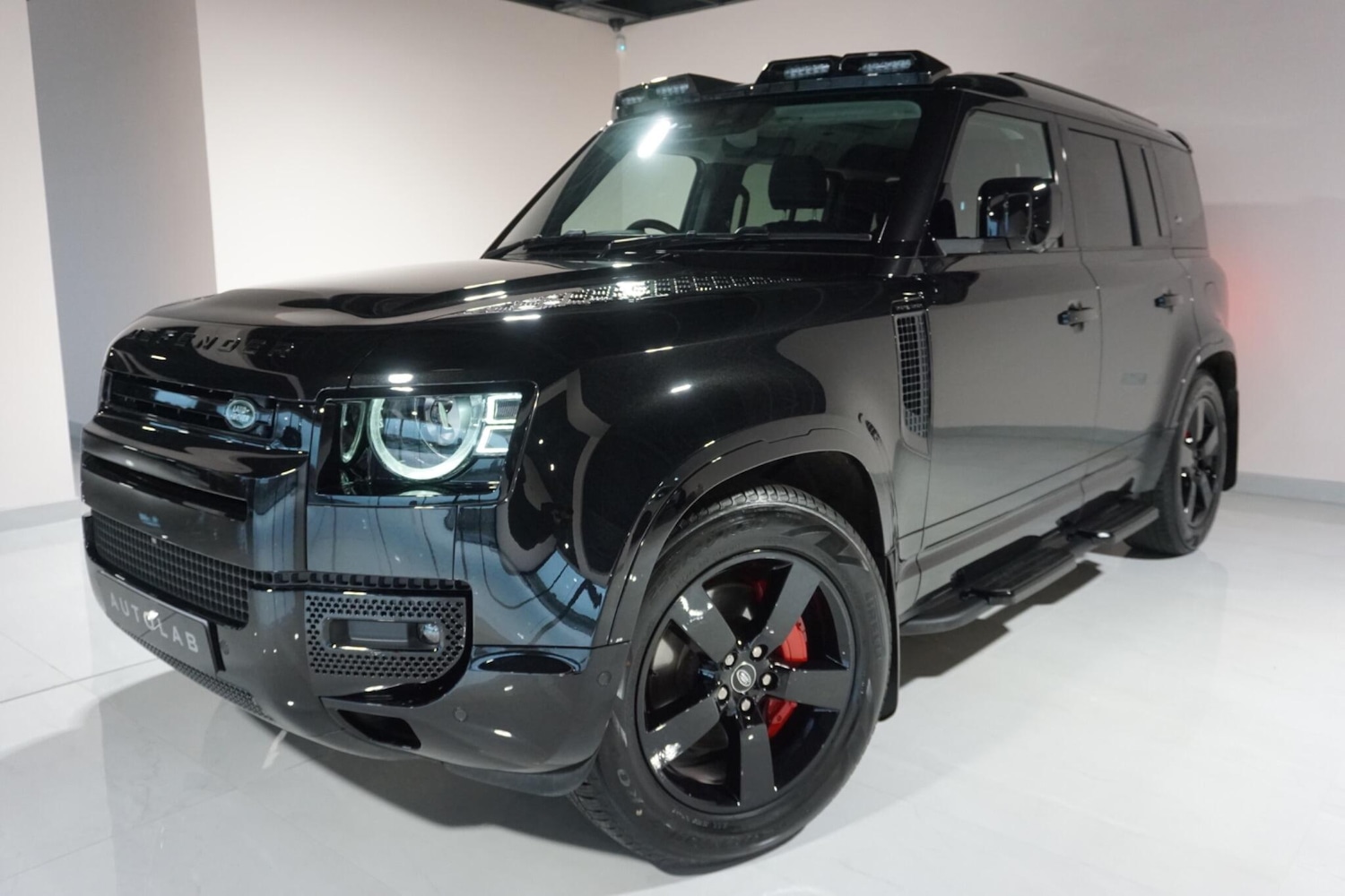 Used Land Rover Defender 110 for sale - 77016423: Photo 27