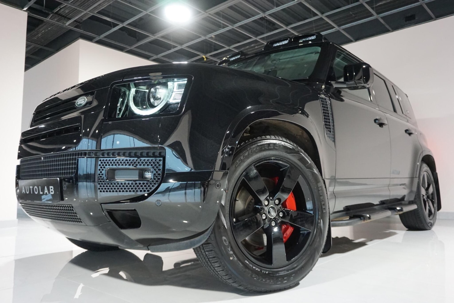 Used Land Rover Defender 110 for sale - 77016423: Photo 33