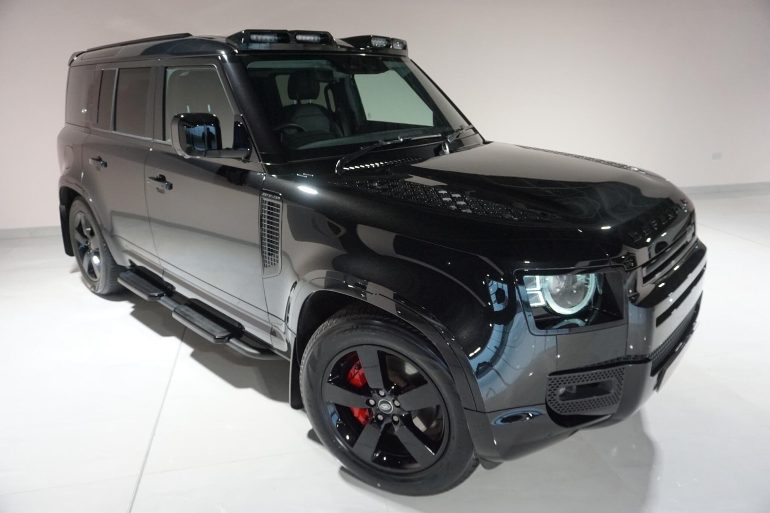 Used Land Rover Defender 110 for sale - 77016423: Photo 38