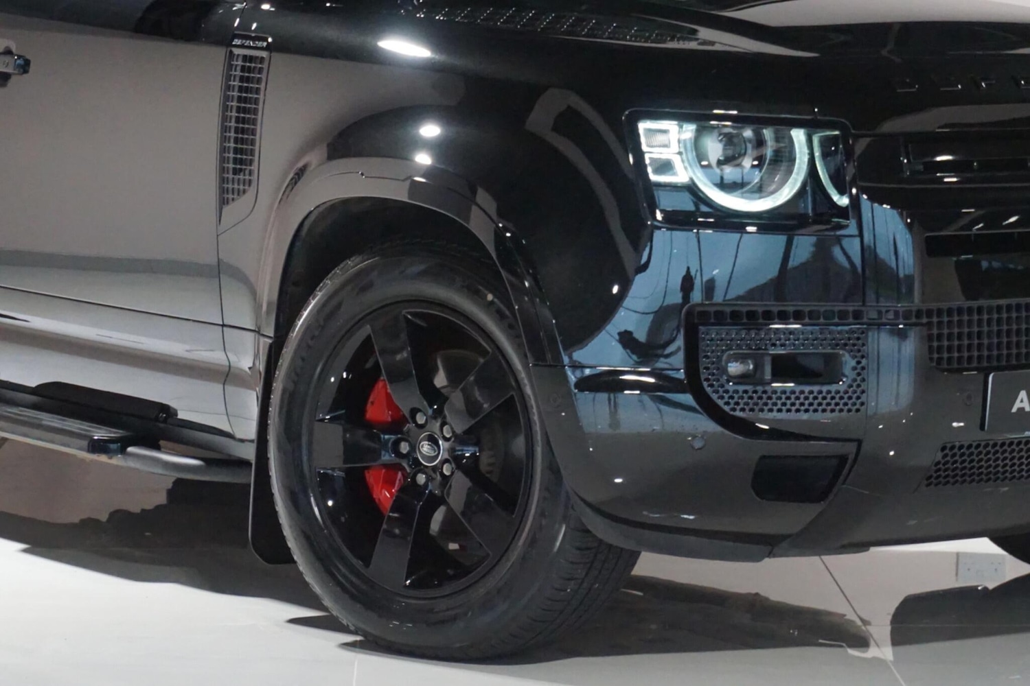 Used Land Rover Defender 110 for sale - 77016423: Photo 48