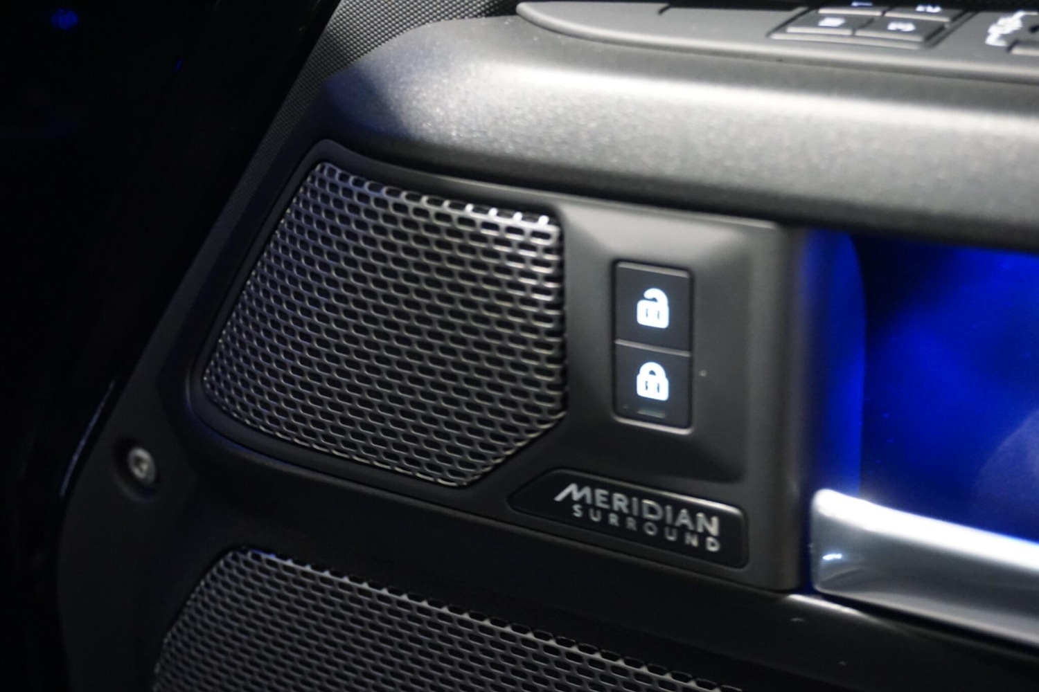 Used Land Rover Defender 110 2023 for sale - 76348956: Photo 21