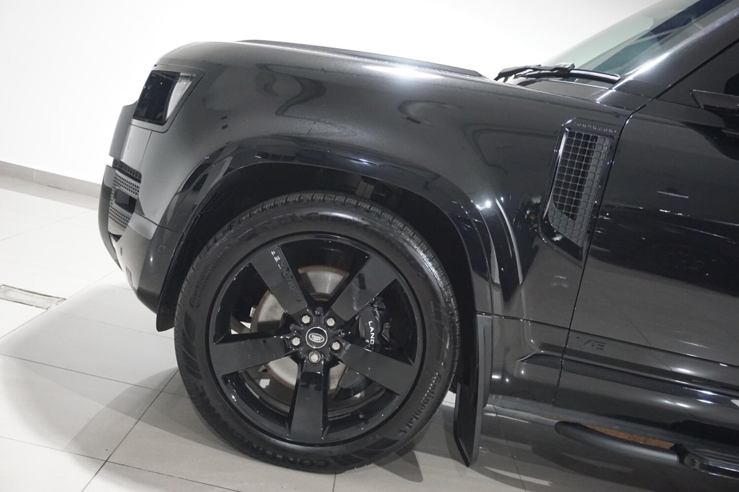 Used Land Rover Defender 110 2023 for sale - 76348956: Photo 49