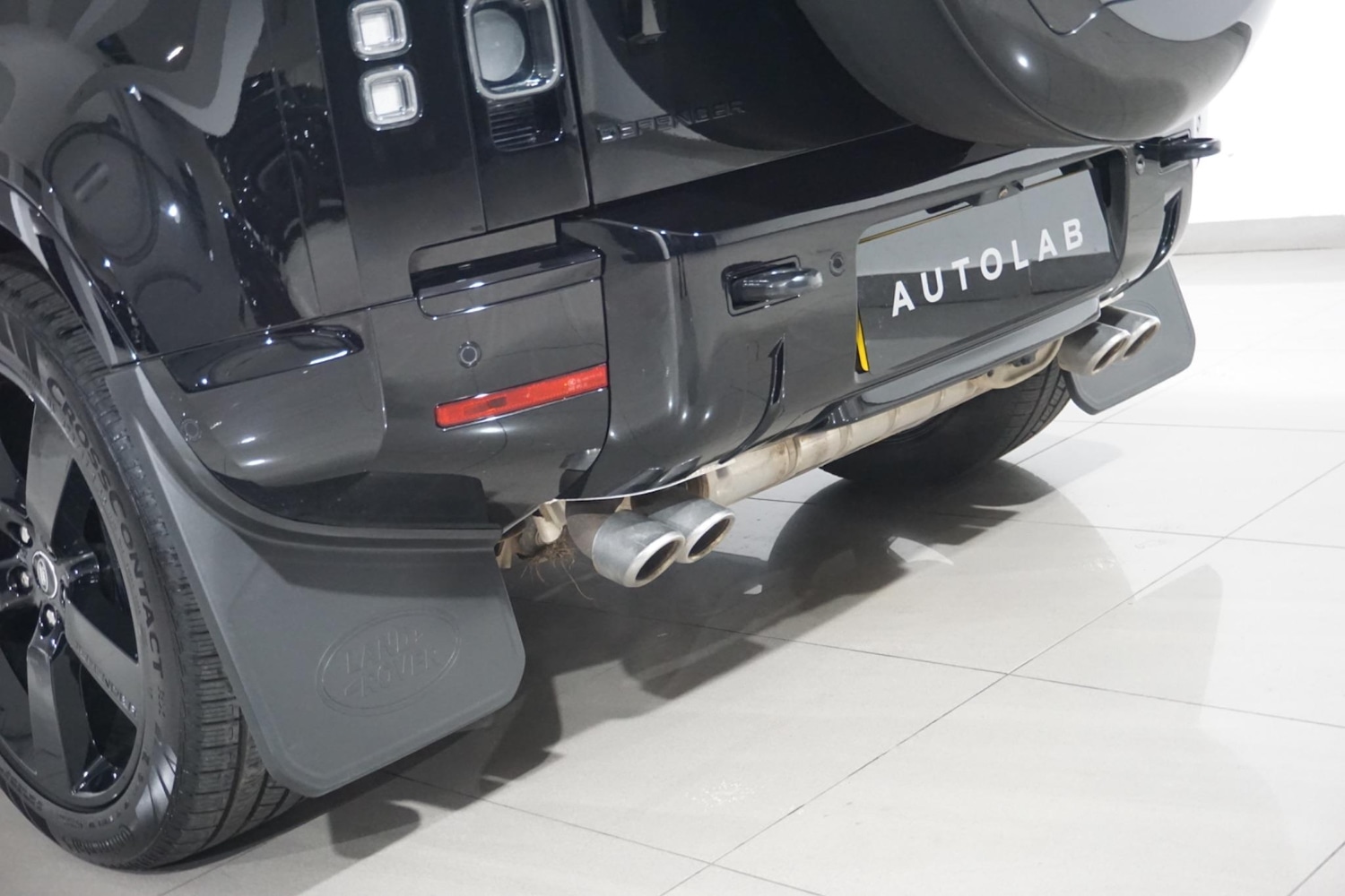 Used Land Rover Defender 110 2023 for sale - 76348956: Photo 71