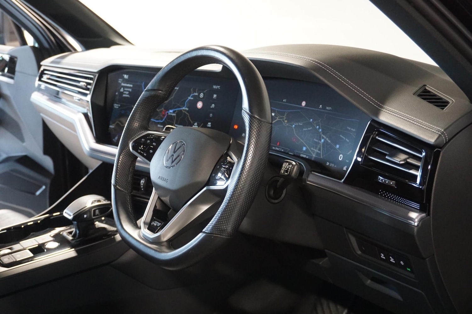 Used Volkswagen Touareg 2021 for sale - 78170902: Photo 14