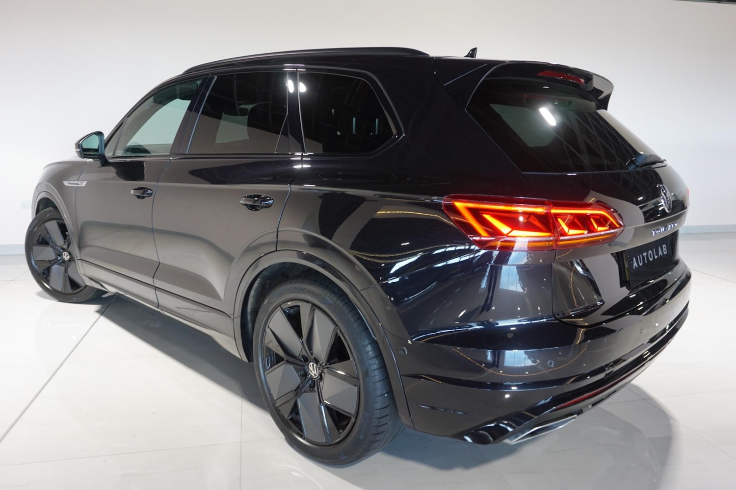 Used Volkswagen Touareg 2021 for sale - 78170902: Photo 24