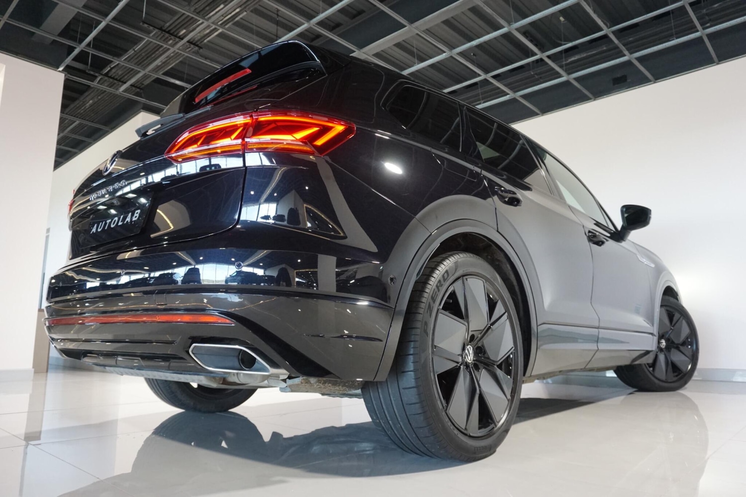 Used Volkswagen Touareg 2021 for sale - 78170902: Photo 30