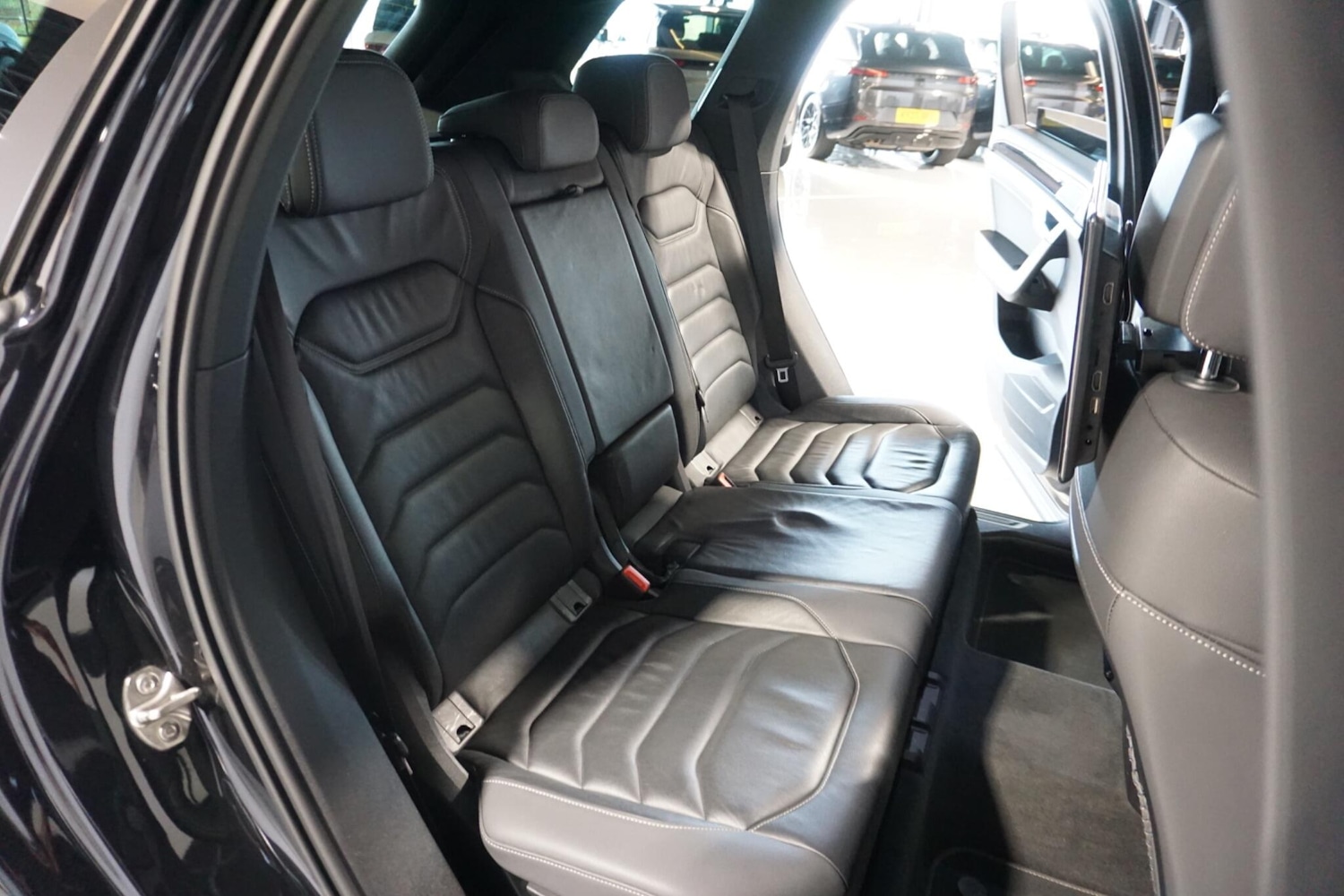 Used Volkswagen Touareg 2021 for sale - 78170902: Photo 53